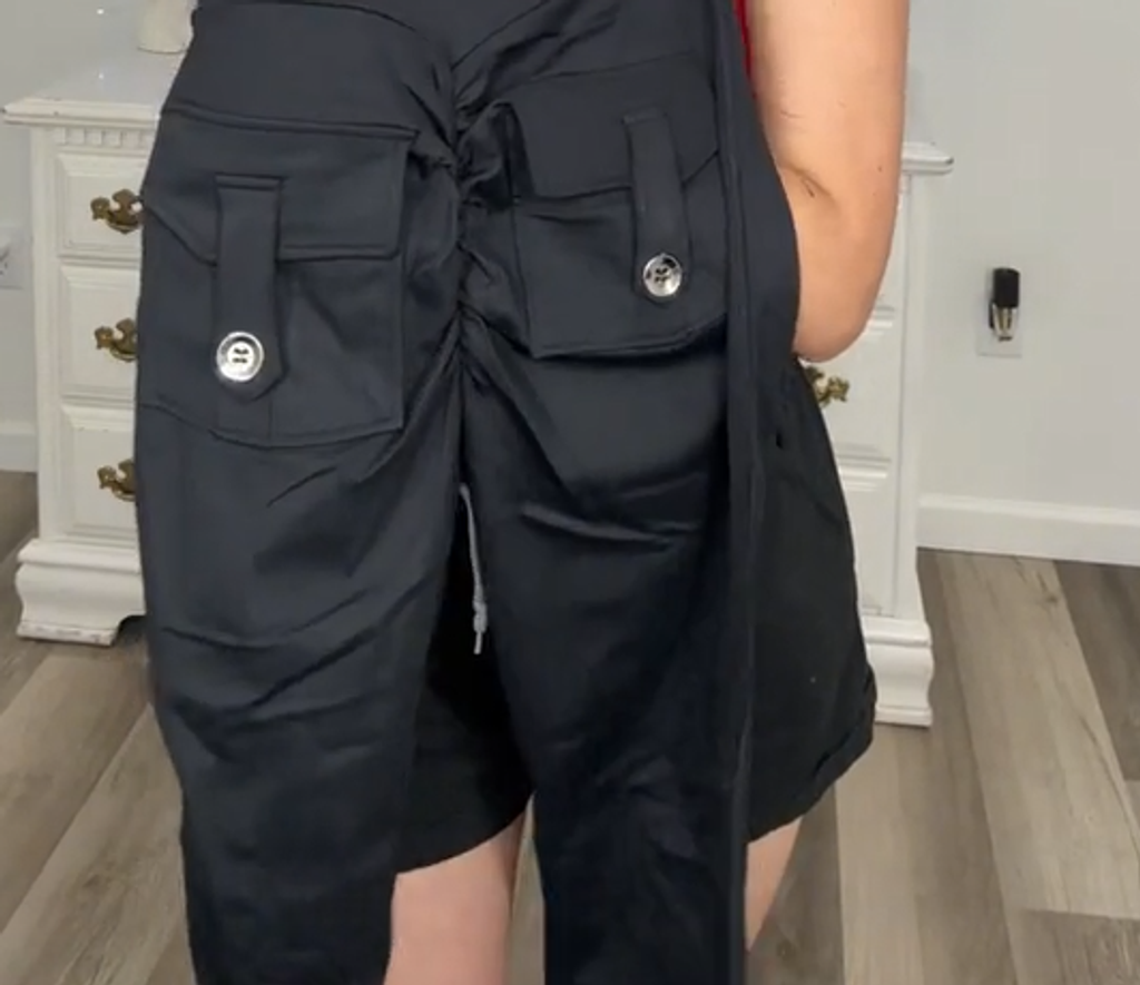CalyraFit™ - Butt Lifting Cargo Leggings